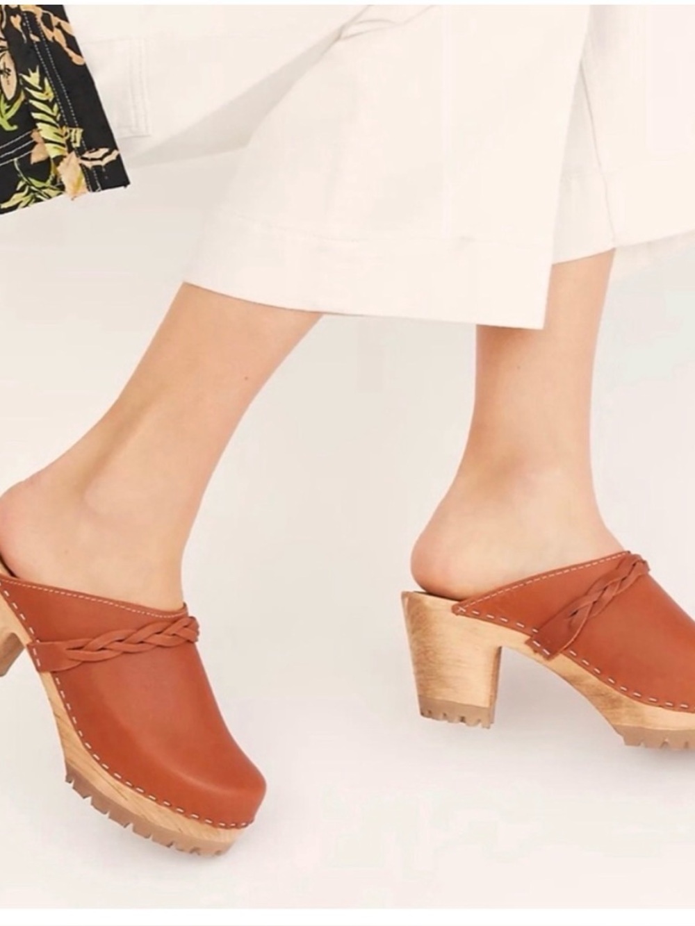 Free People Clog Heels Mia Elsa Luggage Slip-On Size 37 Women's Tan Leather